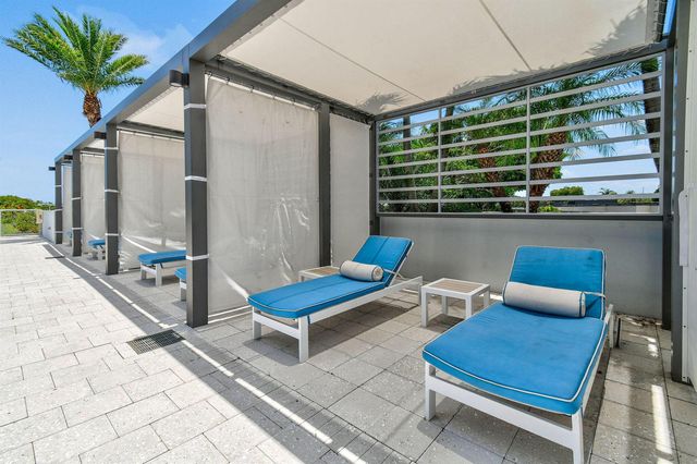 2 Water Club Way 301, North Palm Beach, FL 33408
