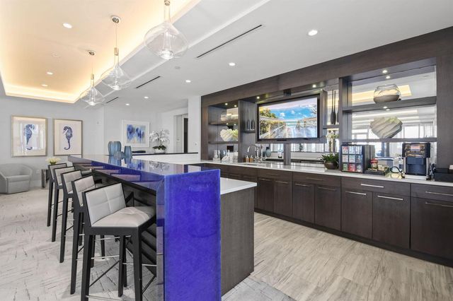 2 Water Club Way 301, North Palm Beach, FL 33408
