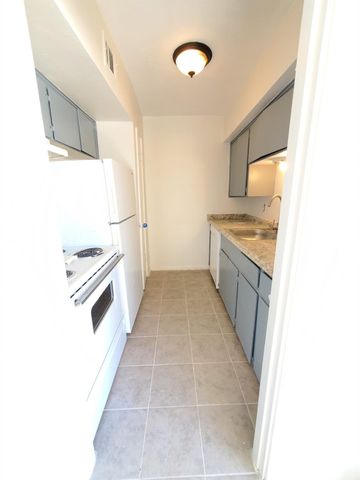 6500 Rampart Street 40, Houston, TX 77081