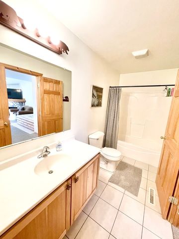 2643 N State Route 178 Highway Y-3, Utica, IL 61373