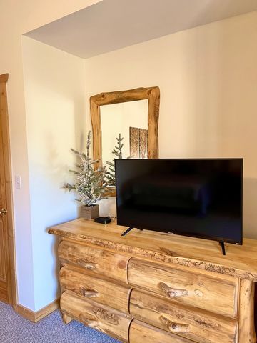 2643 N State Route 178 Highway Y-3, Utica, IL 61373