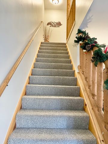 2643 N State Route 178 Highway Y-3, Utica, IL 61373