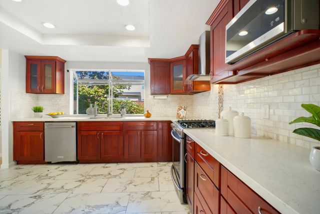 1252 Belbrook Way, Milpitas, CA 95035