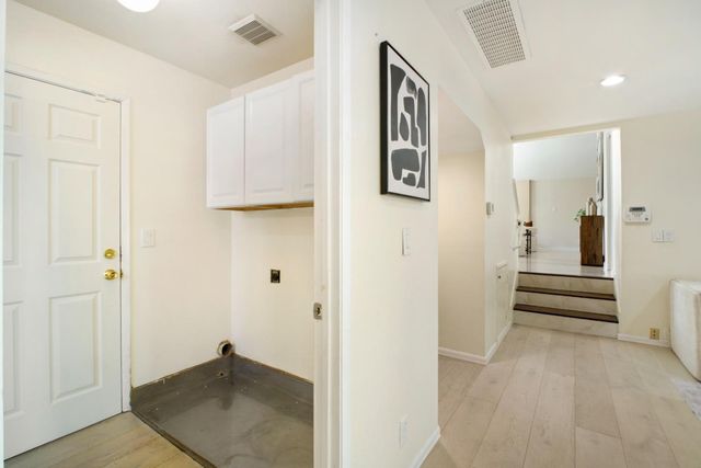 1252 Belbrook Way, Milpitas, CA 95035