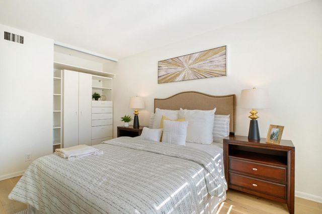 1252 Belbrook Way, Milpitas, CA 95035