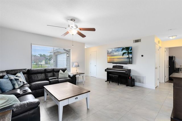 572 TULANE DRIVE, Altamonte Springs, FL 32714