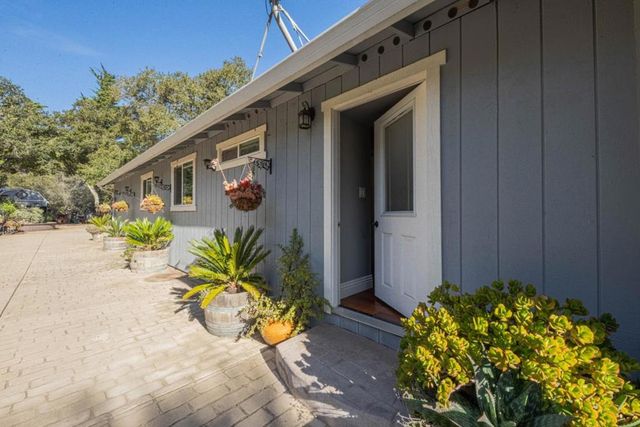 6218 Echo Valley Court, Salinas, CA 93907