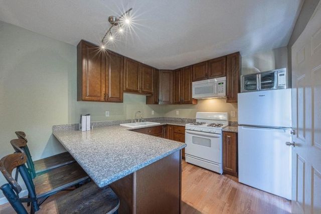 6218 Echo Valley Court, Salinas, CA 93907