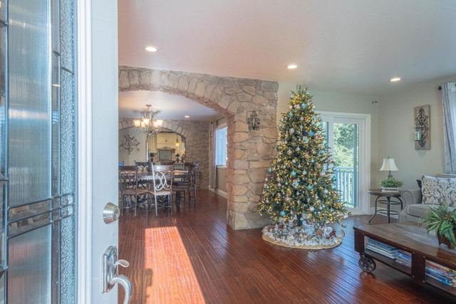 6218 Echo Valley Court, Salinas, CA 93907