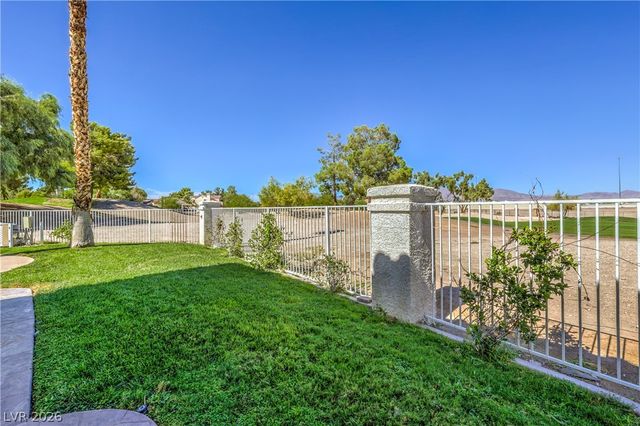 5152 Forest Oaks Drive, Las Vegas, NV 89149