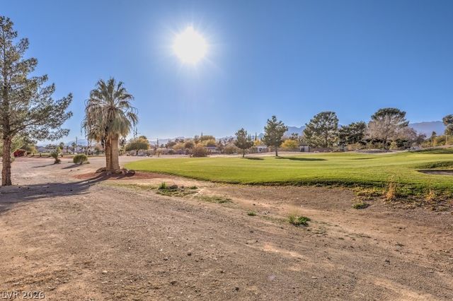 5152 Forest Oaks Drive, Las Vegas, NV 89149