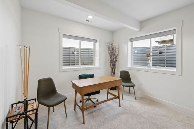 2872 NW Beechwood Drive, Grimes, IA 50111