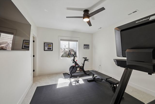 2872 NW Beechwood Drive, Grimes, IA 50111