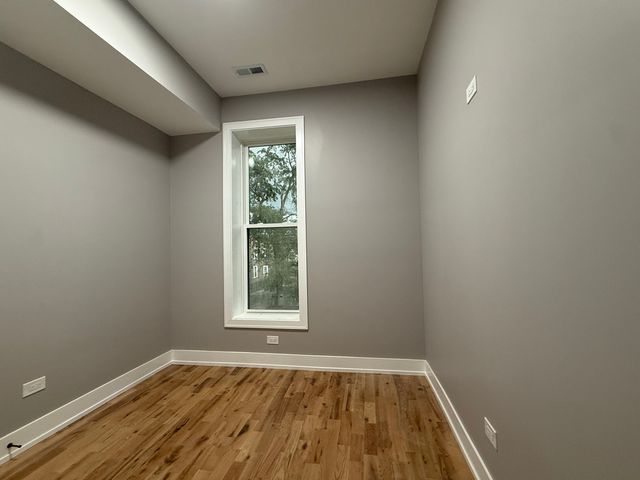 7626 S Normal Avenue 3, Chicago, IL 60620