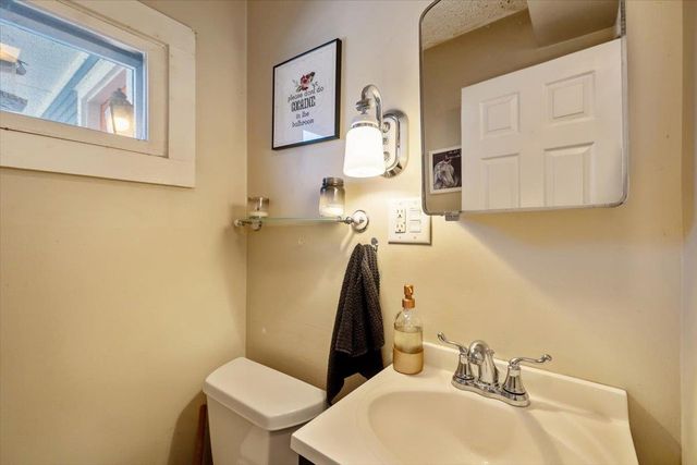 25 Diamond Street, St. Albans City, VT 05478