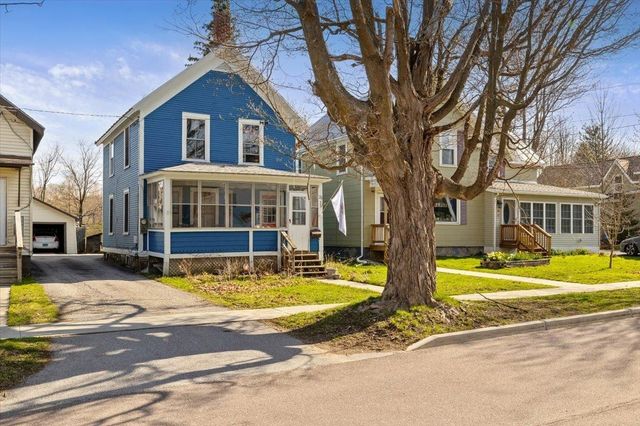 25 Diamond Street, St. Albans City, VT 05478
