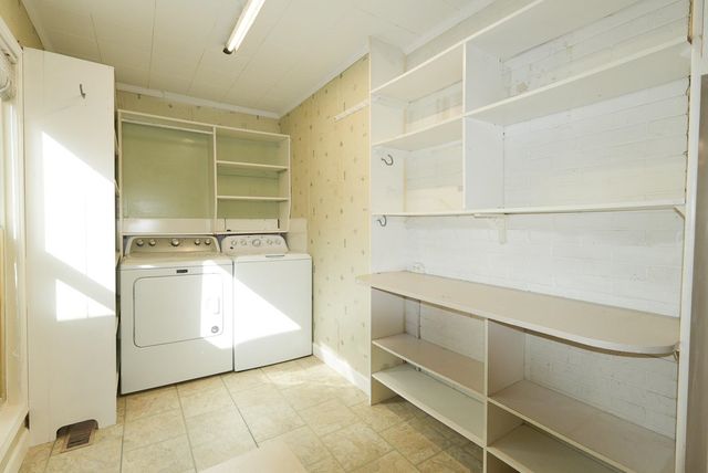 439 13th Avenue, Huntington, WV 25701