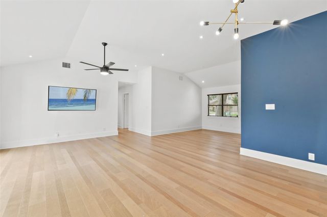 2703 Tannehill Drive, Houston, TX 77008