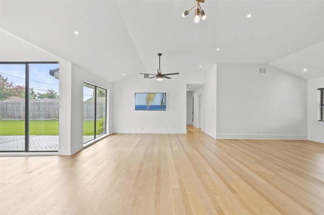 2703 Tannehill Drive, Houston, TX 77008