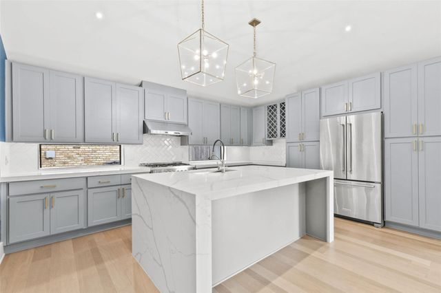 2703 Tannehill Drive, Houston, TX 77008