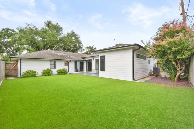 2703 Tannehill Drive, Houston, TX 77008