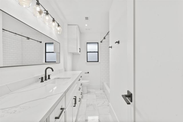 2703 Tannehill Drive, Houston, TX 77008