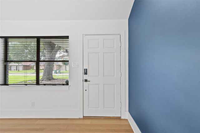 2703 Tannehill Drive, Houston, TX 77008