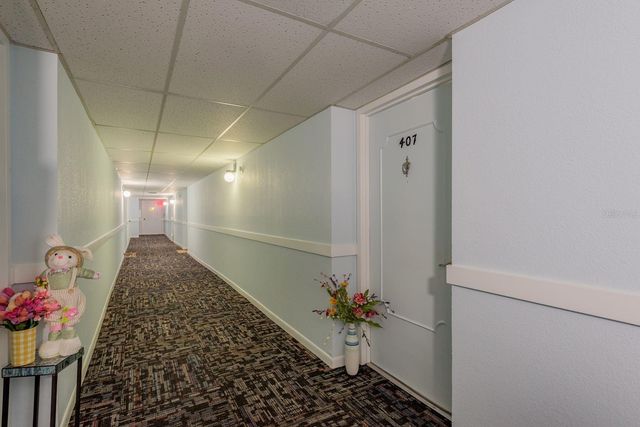 10216 REGAL DR. 407, Largo, FL 33774