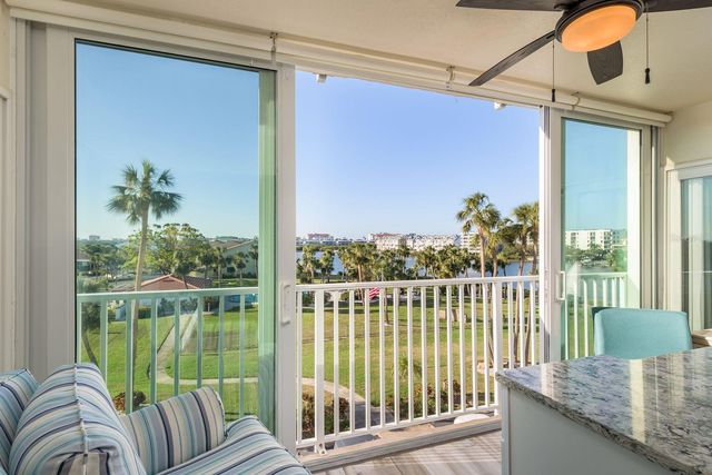 10216 REGAL DR. 407, Largo, FL 33774