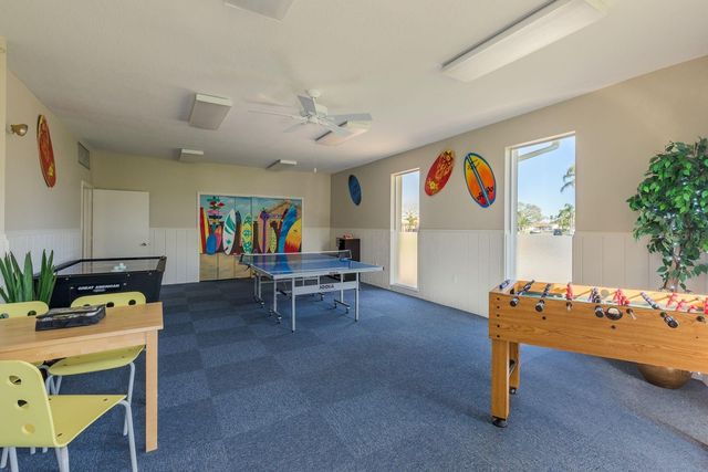 10216 REGAL DR. 407, Largo, FL 33774