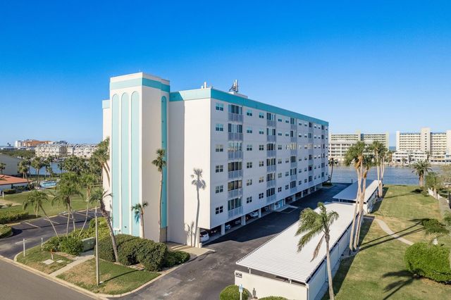 10216 REGAL DR. 407, Largo, FL 33774