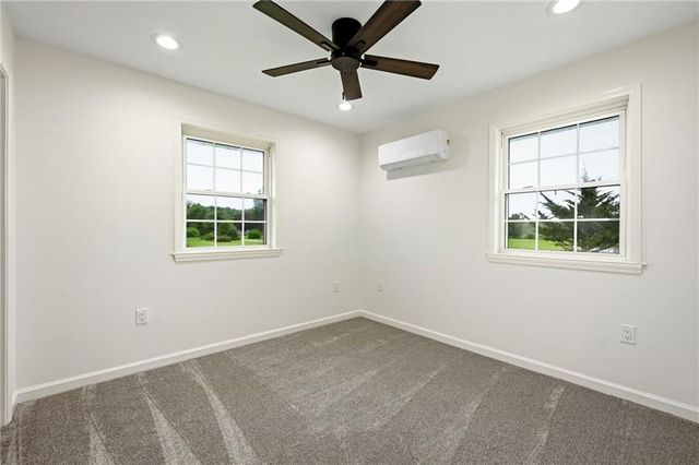 22922 Bedford Road, Spring Hill, KS 66083