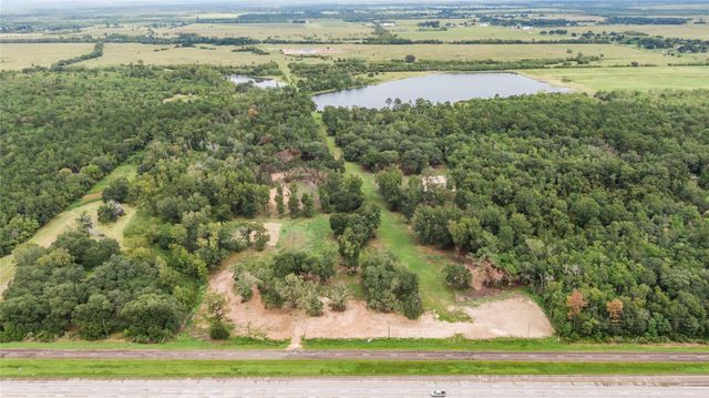 31901 I-10, Hankamer, TX 77560