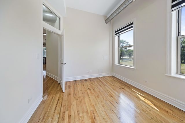 5016 S King Drive 1E, Chicago, IL 60615