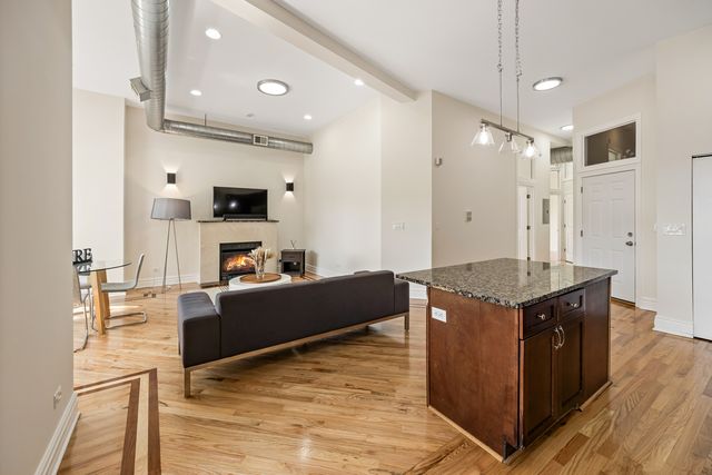 5016 S King Drive 1E, Chicago, IL 60615