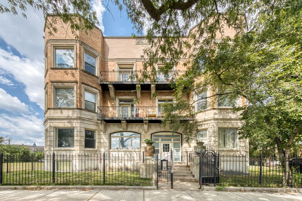 5016 S King Drive 1E, Chicago, IL 60615