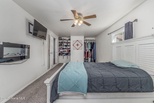 1814 E JENNY LYNN LN, Coeur D'alene, ID 83815