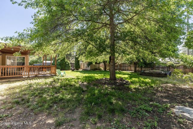 1814 E JENNY LYNN LN, Coeur D'alene, ID 83815