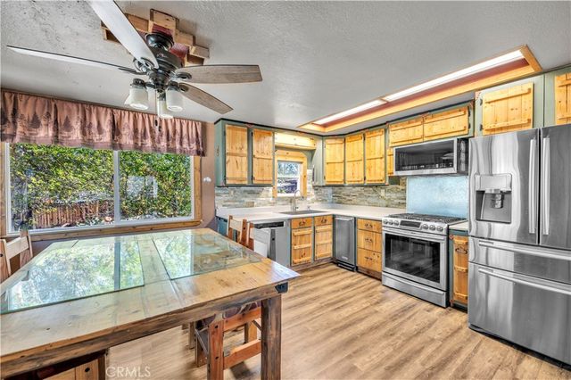 16359 Stevens Avenue, Lake Elsinore, CA 92530