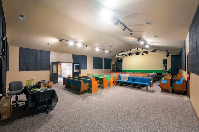 215 Baker Rd, Huntingdon, TN 38344