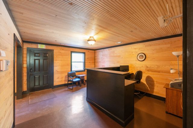 215 Baker Rd, Huntingdon, TN 38344