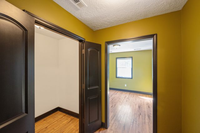 215 Baker Rd, Huntingdon, TN 38344