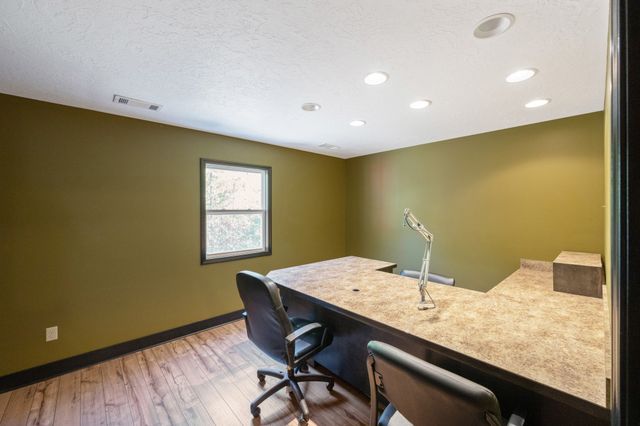 215 Baker Rd, Huntingdon, TN 38344