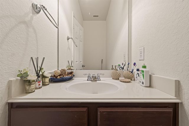 18303 All Oak Trail, Houston, TX 77084