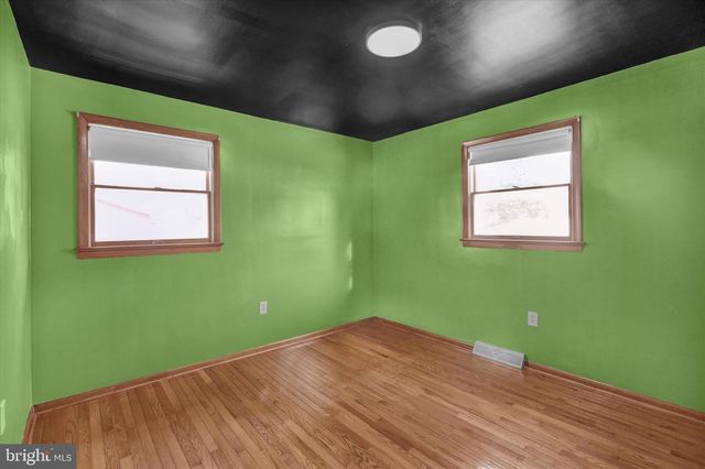 209 NEW CASTLE DR, Reading, PA 19607