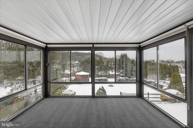 209 NEW CASTLE DR, Reading, PA 19607