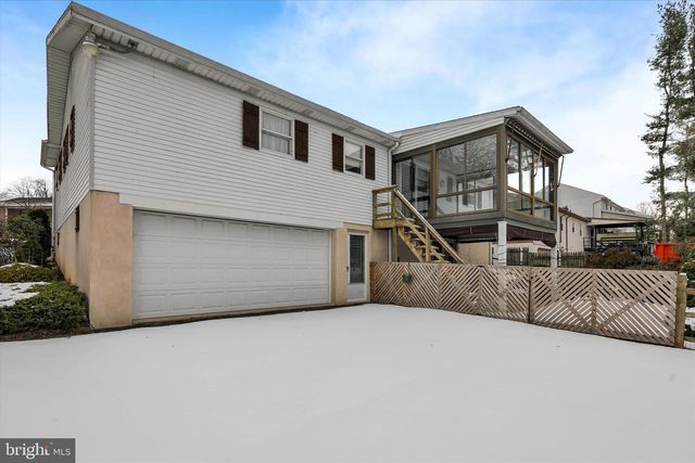 209 NEW CASTLE DR, Reading, PA 19607