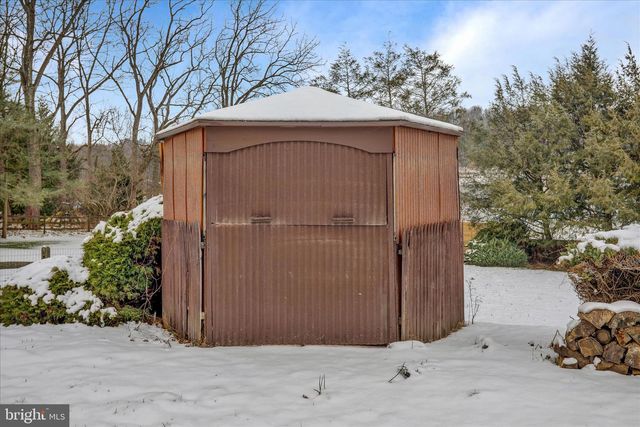 209 NEW CASTLE DR, Reading, PA 19607