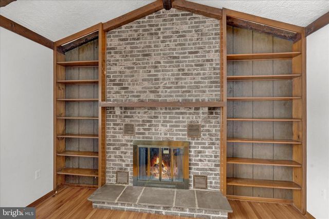 209 NEW CASTLE DR, Reading, PA 19607