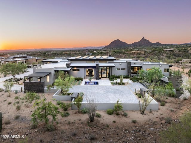 10784 E PINNACLE PEAK Road, Scottsdale, AZ 85255